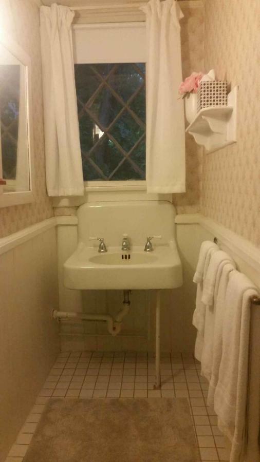 Old Corner Inn Manchester-by-The-Sea Ngoại thất bức ảnh